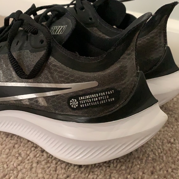 Nike Zoom Gravity - Picture 3 of 4